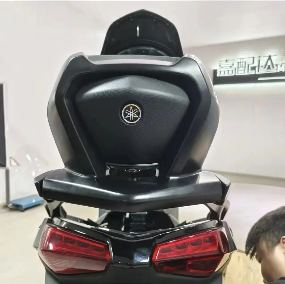 YAMAHA XMAX 125/300/400 2024 משענת גב